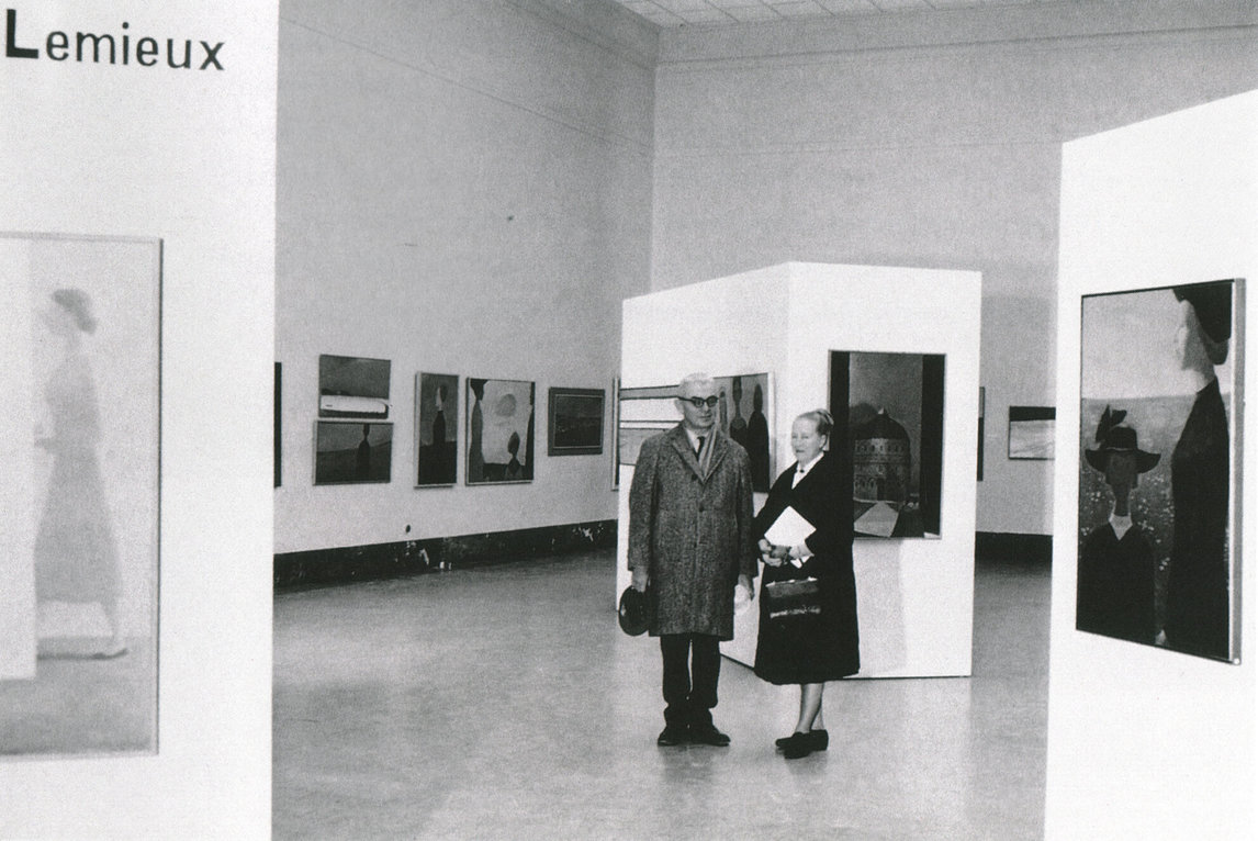 Art Canada Institute, photograph of Jean Paul and Madeleine Lemieux at Lemieux’s 1967 retrospective at the Musée du Québec (now the Musée national des beaux-arts du Québec)