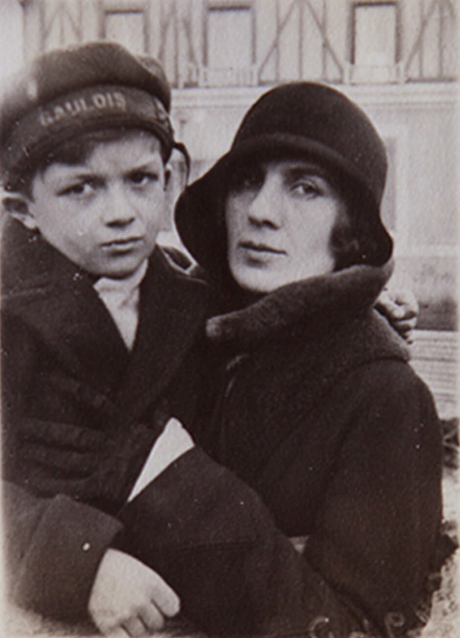 Art Canada Institute, Paraskeva Allegri and her son, Ben Allegri, in Chatou, Paris, 1930.