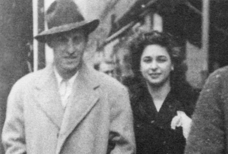 Art Canada Institute, Oscar Cahen, Oscar and Beatrice photographed on the street in Montreal, c. 1943