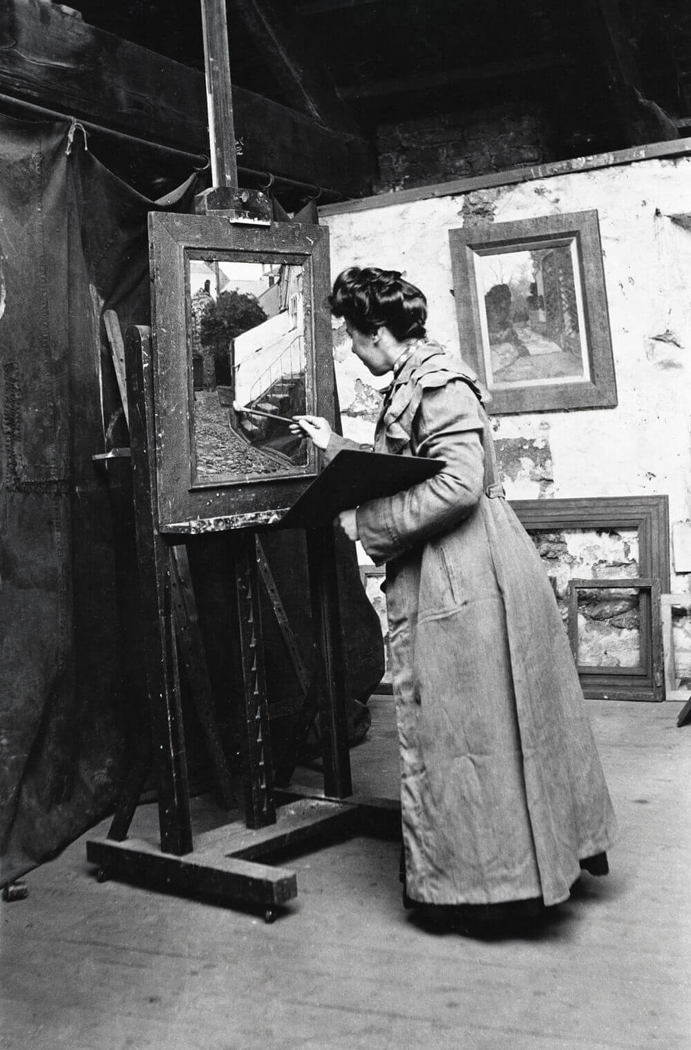 Helen McNicoll in her studio at St. Ives, c. 1906