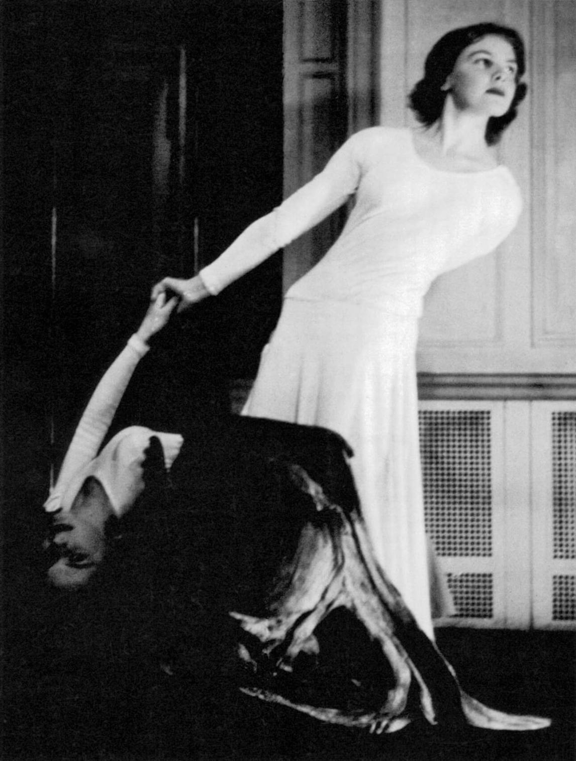 Françoise Sullivan and Jeanne Renaud in Duality (Dualité), 1948.
